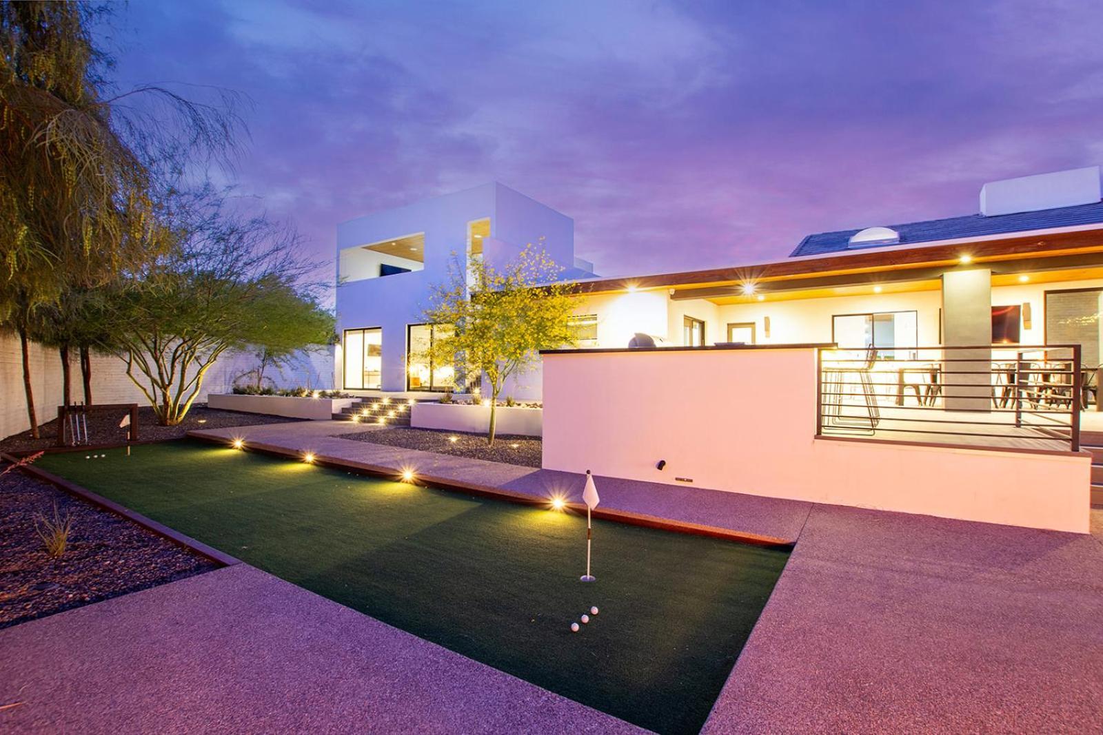 Luxury Micro-Resort, Theater, Sauna, Heated Pool Phoenix Exterior photo